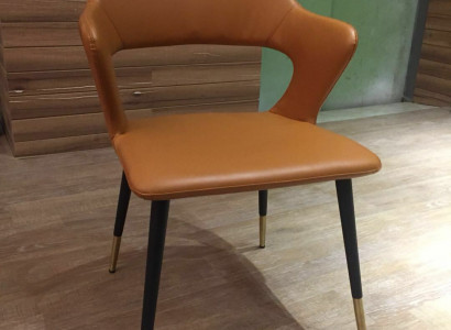 Design Sessel Metall Polster Lounge Club Stuhl Sitz Relax Luxus Zimmer Warte Neu